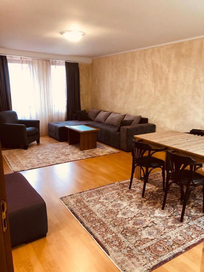 Dolomiti Apartments Bansko Luaran gambar